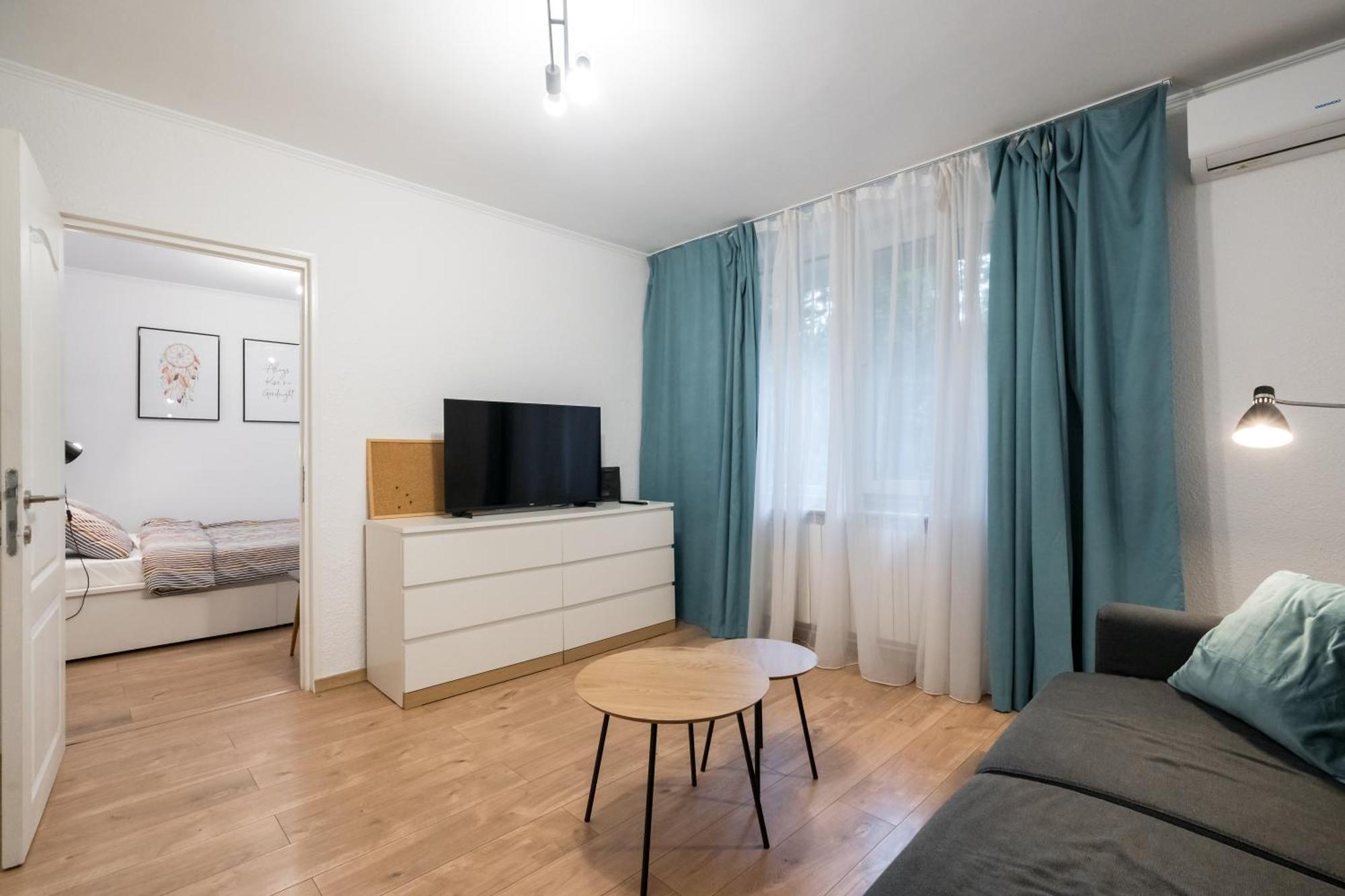 Ultracentral Cozy Apartment Bucarest Esterno foto