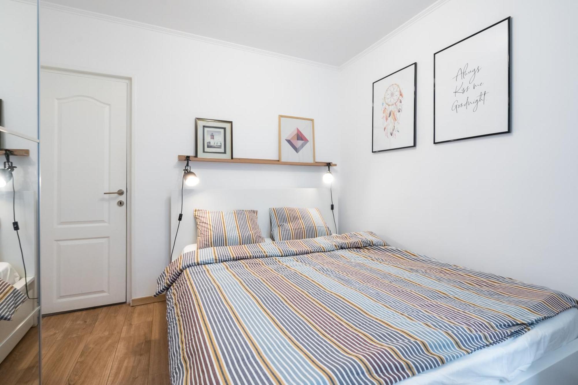 Ultracentral Cozy Apartment Bucarest Esterno foto